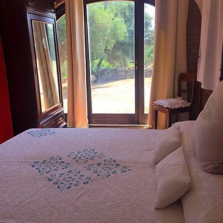 Domo De Bed & Breakfast 3*